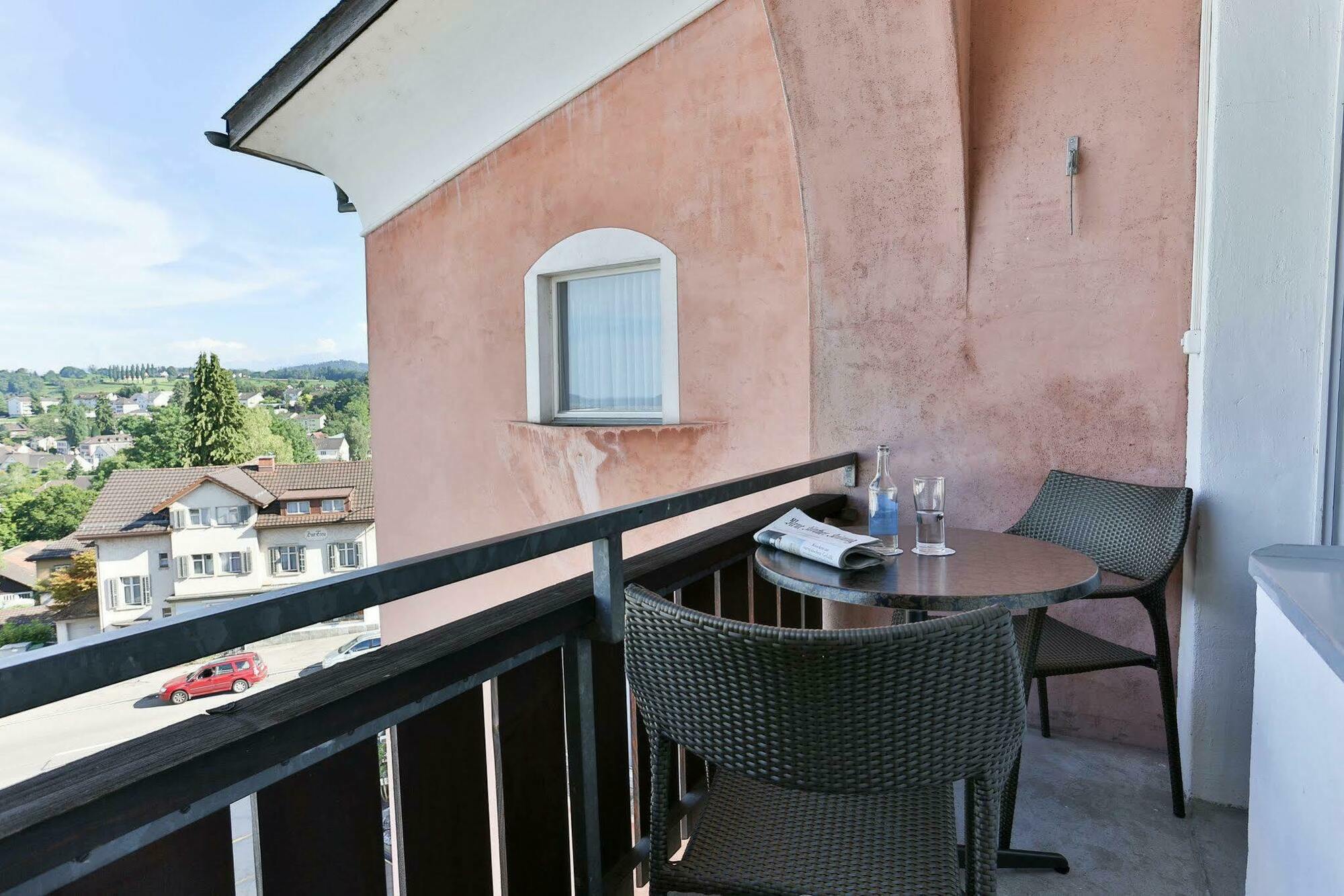 Hotel Uzwil Extérieur photo